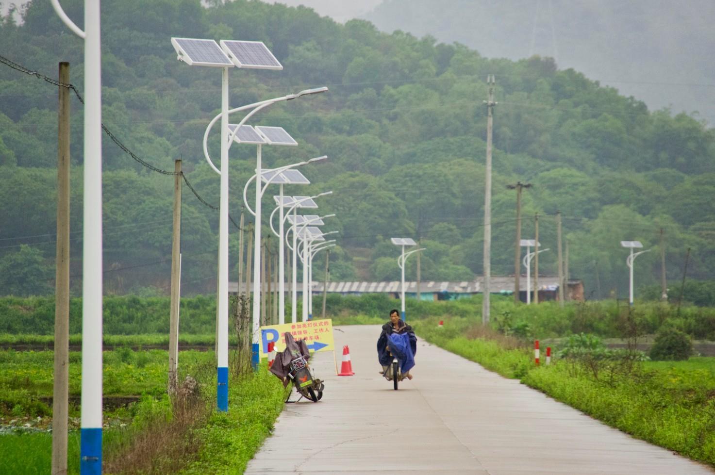 在大霧天氣，LED路燈如何保持穿透力？